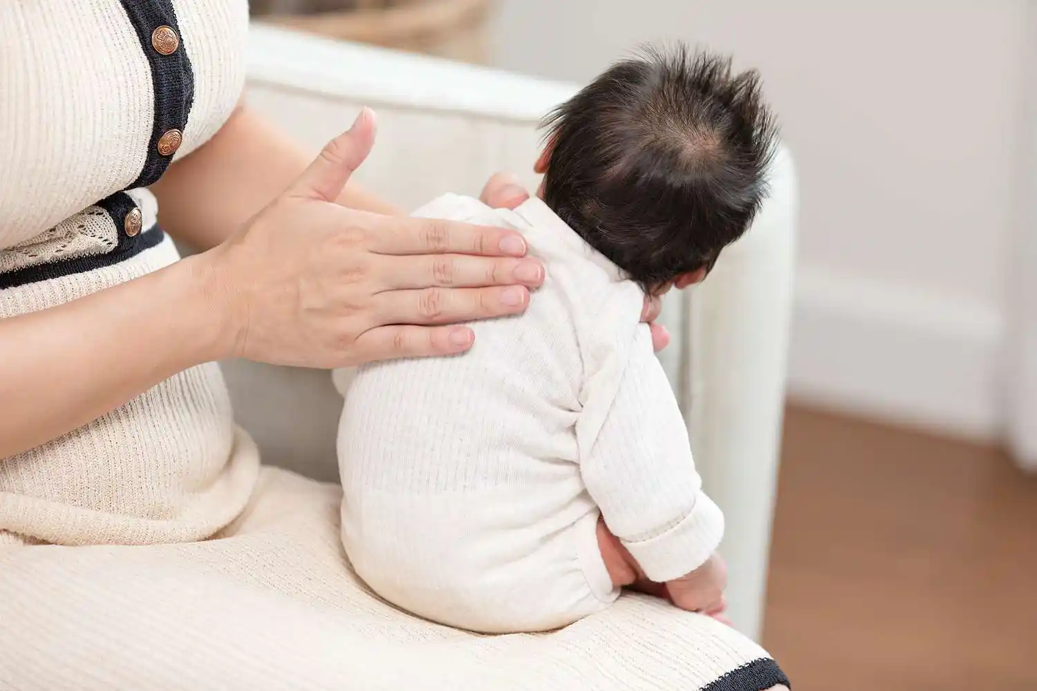 اسباب الزغطة عند الرضع